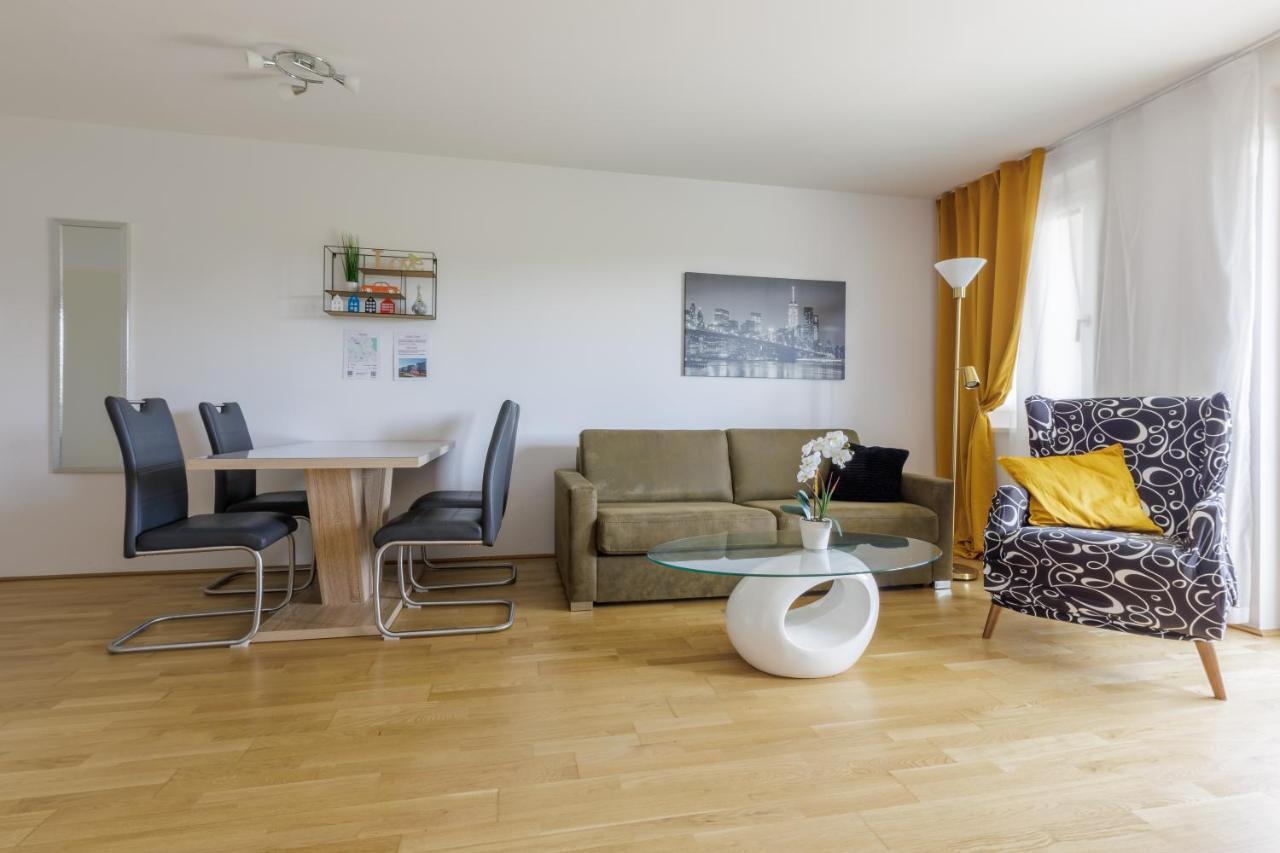 Vienna City And Spa - Modern Apartments Next To Therme Wien & 15 Minutes To The City Center מראה חיצוני תמונה